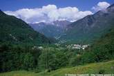 20060511_165_08 Val Bregaglia e monte Mater.jpg